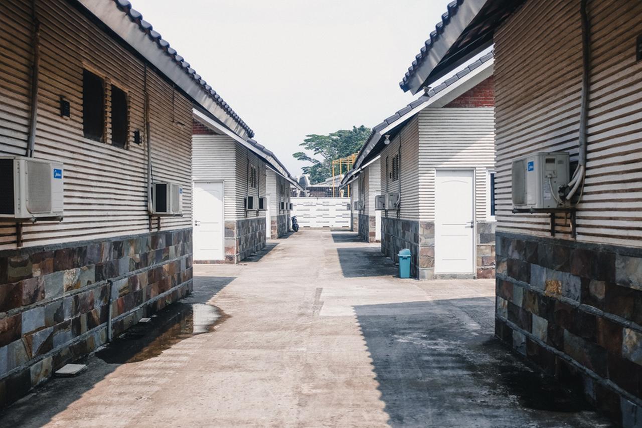 Reddoorz Near Sirkuit Sentul Hotel Bogor Ngoại thất bức ảnh